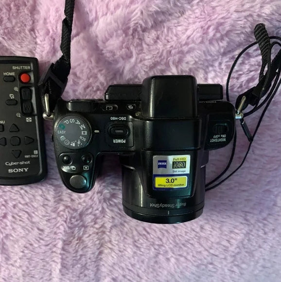 Camera - Picture 3 of 6